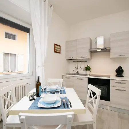 La Torretta Апартаменты Moniga del Garda